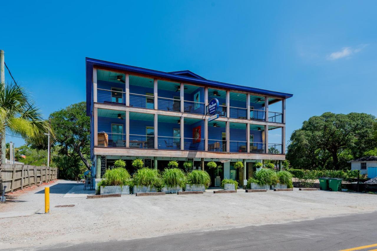 Folly Vacation Perfect Purple Palace Apt A Folly Beach Bagian luar foto